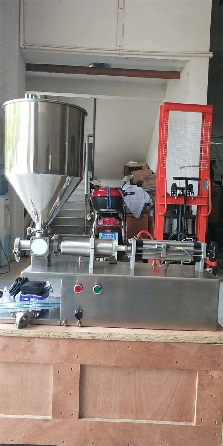 Cream Injector Machine