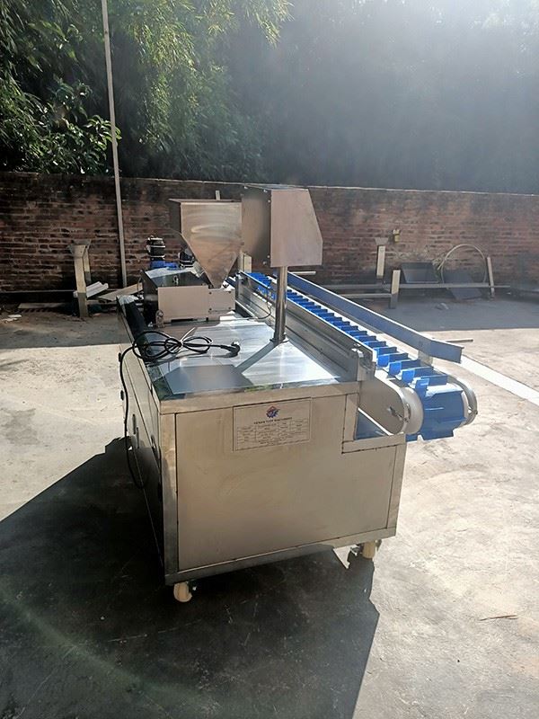 Multifunctional Bread Cake And Egg Roll Cream Filling Machine suppliers